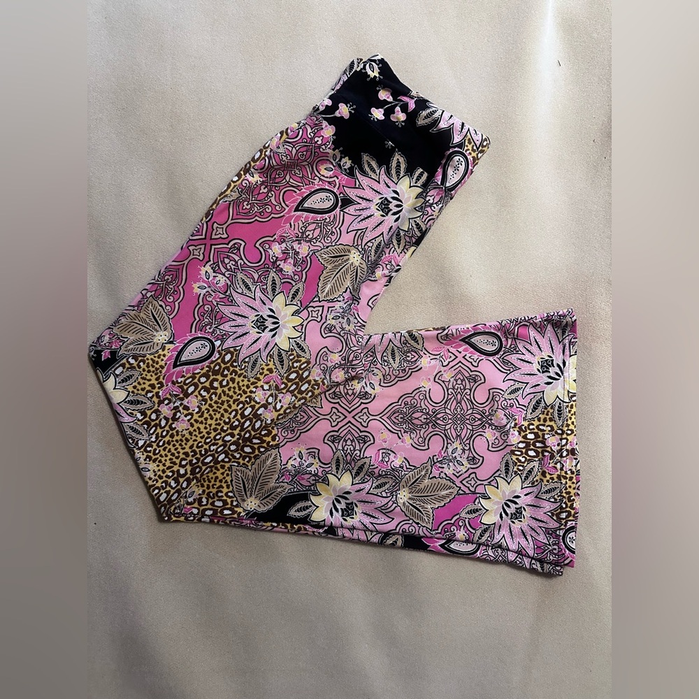 #486 No Boundaries Flare Boho Leggings